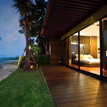 Capstone Resort Haad Chao Samran Buitenkant foto
