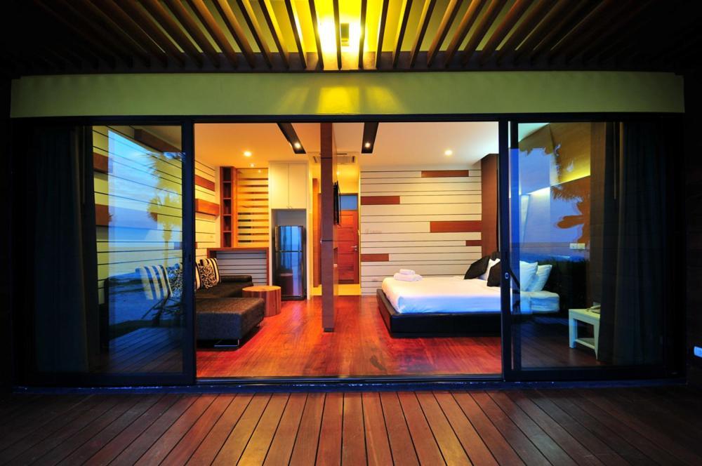 Capstone Resort Haad Chao Samran Kamer foto