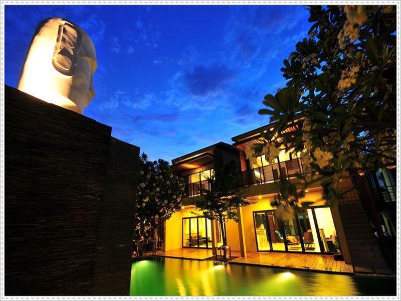 Capstone Resort Haad Chao Samran Buitenkant foto
